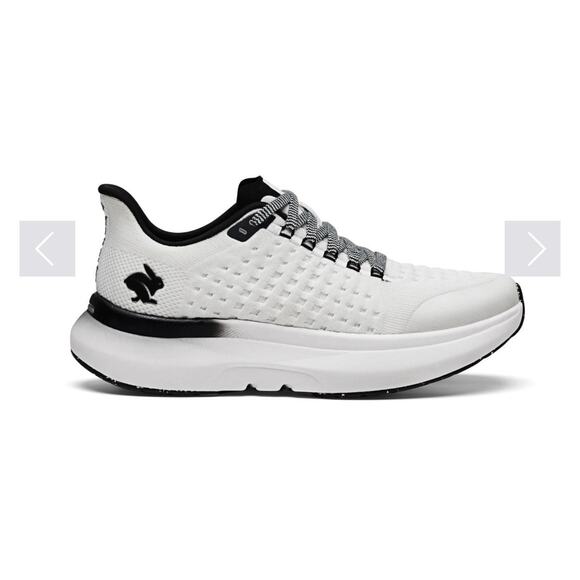Size 9.5 Men’s Rabbit Dream Chaser White Black Athletic Running Shoes Sneakers